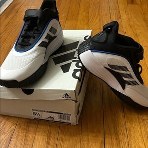 Stylish Adidas Black and White basketball shoes